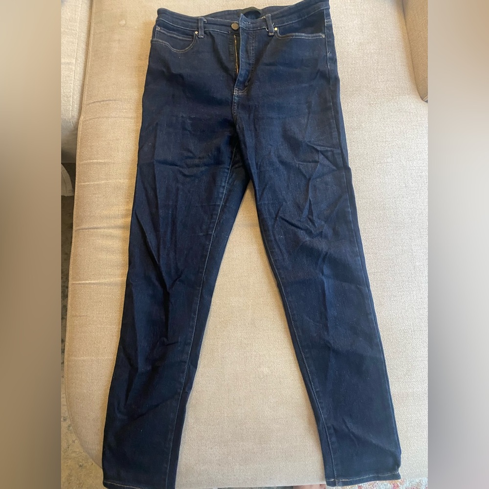 Uniqlo Dark Navy Blue Skinny Jeans